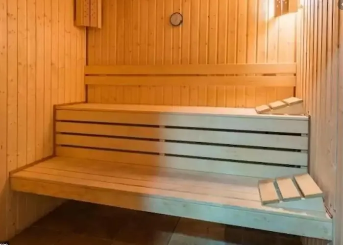 - Diamond Apartament *